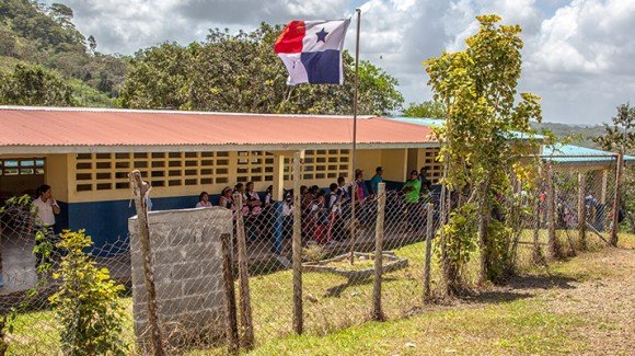La Educación Pública en las Zonas Rurales de Panamá